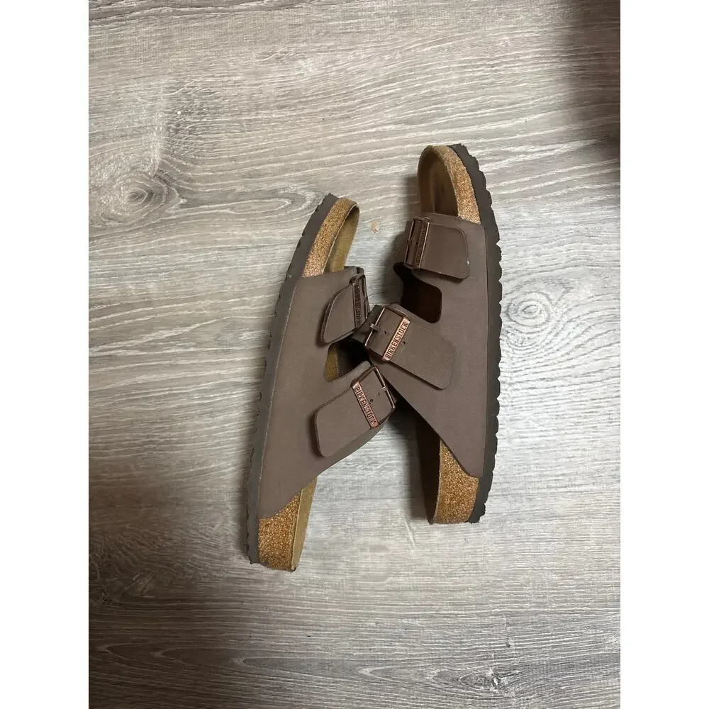 Birkenstock 42 brown sandal men’s 42 (US 8.9-9 men’s)